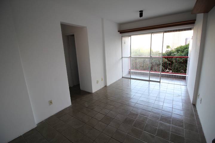 Foto 1 de Apartamento com 1 Quarto para alugar, 42m² em Boa Vista, Recife