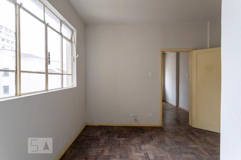 Foto 4 de Apartamento com 1 Quarto para alugar, 44m² em Centro, Curitiba