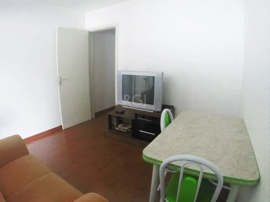 Foto 1 de Apartamento com 1 Quarto à venda, 32m² em Centro Histórico, Porto Alegre