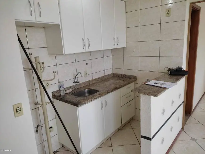 Foto 4 de Apartamento com 1 Quarto para alugar, 40m² em Chacaras Pietraroia , Londrina