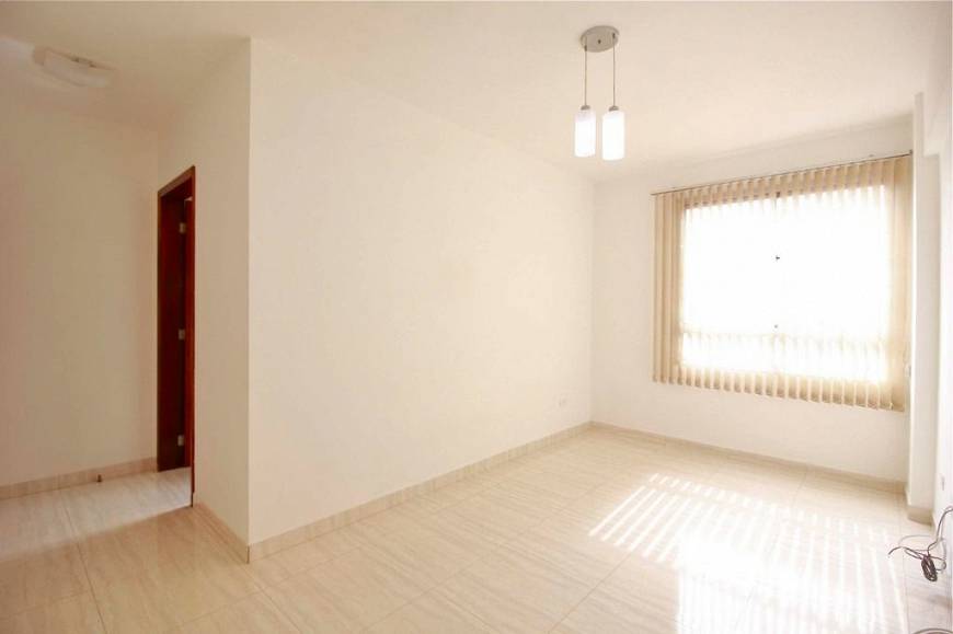 Foto 4 de Apartamento com 1 Quarto à venda, 38m² em Cristo Rei, Curitiba