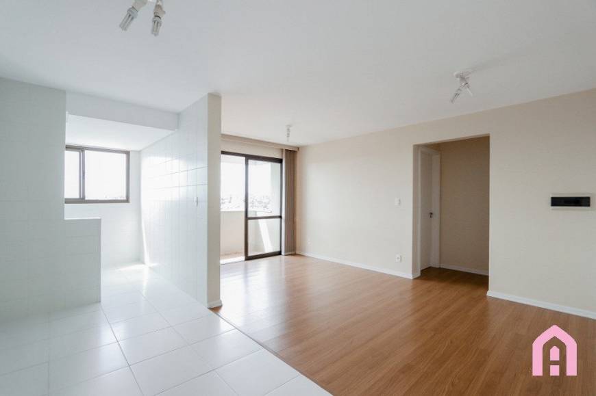 Foto 2 de Apartamento com 1 Quarto à venda, 54m² em Floresta, Caxias do Sul