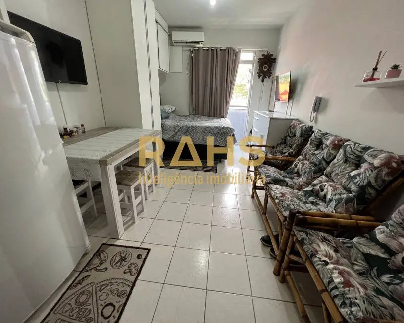 Foto 1 de Apartamento com 1 Quarto à venda, 26m² em Glória, Joinville