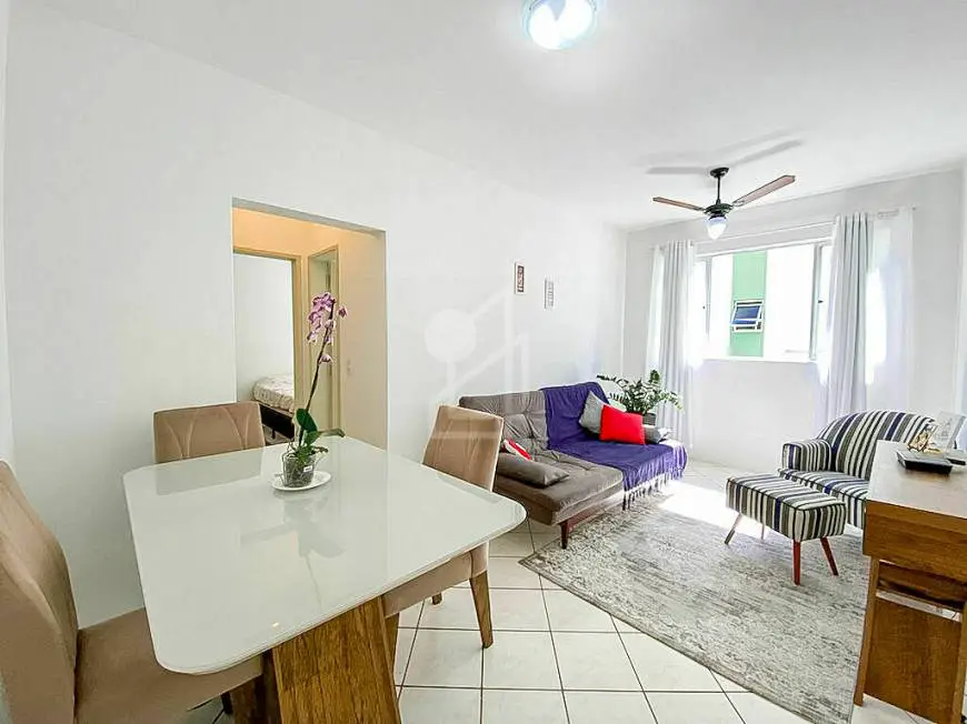 Foto 3 de Apartamento com 1 Quarto à venda, 45m² em Itacorubi, Florianópolis