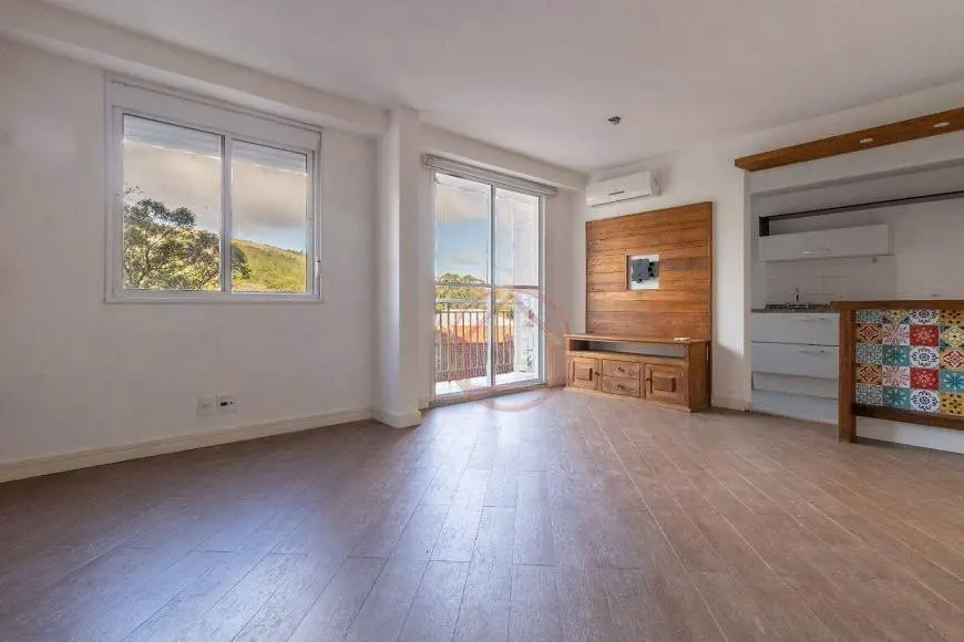 Foto 1 de Apartamento com 1 Quarto à venda, 57m² em Jardim Carvalho, Porto Alegre