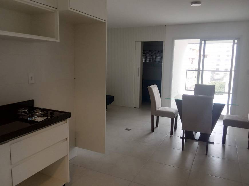 Foto 2 de Apartamento com 1 Quarto para venda ou aluguel, 42m² em Jardim Jalisco, Resende
