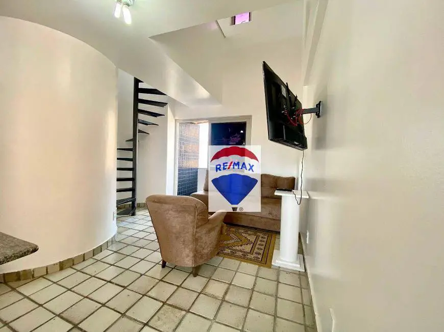 Foto 3 de Apartamento com 1 Quarto à venda, 46m² em Pajuçara, Maceió