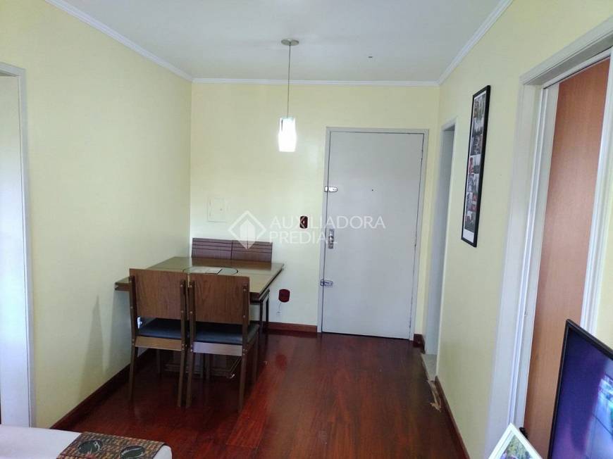 Foto 2 de Apartamento com 1 Quarto à venda, 40m² em Partenon, Porto Alegre