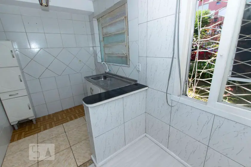 Foto 2 de Apartamento com 1 Quarto para alugar, 35m² em Rubem Berta, Porto Alegre