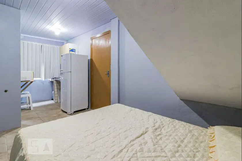 Foto 5 de Apartamento com 1 Quarto para alugar, 20m² em Santo Antônio, Porto Alegre