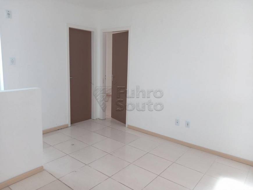 Foto 3 de Apartamento com 1 Quarto para alugar, 42m² em São Gonçalo , Pelotas