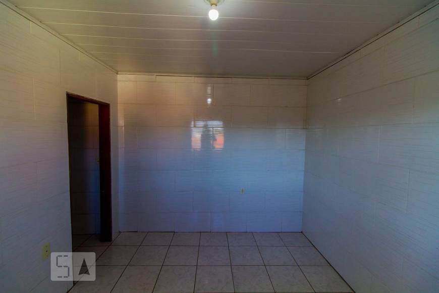 Foto 3 de Apartamento com 1 Quarto para alugar, 428m² em Serraria, São José