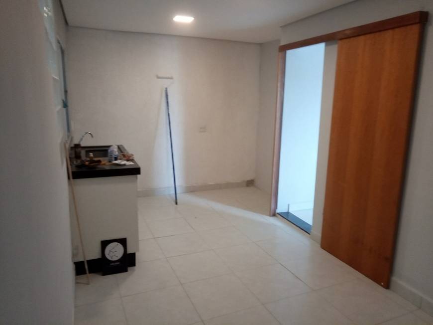 Foto 1 de Apartamento com 1 Quarto para alugar, 26m² em Vila Santa Clara, São Paulo