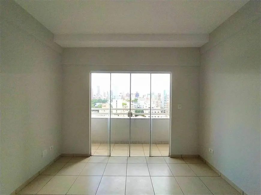 Foto 2 de Apartamento com 1 Quarto para alugar, 41m² em Zona 7, Maringá