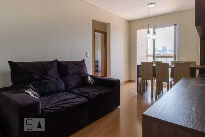 Foto 1 de Apartamento com 2 Quartos para alugar, 70m² em Água Verde, Curitiba