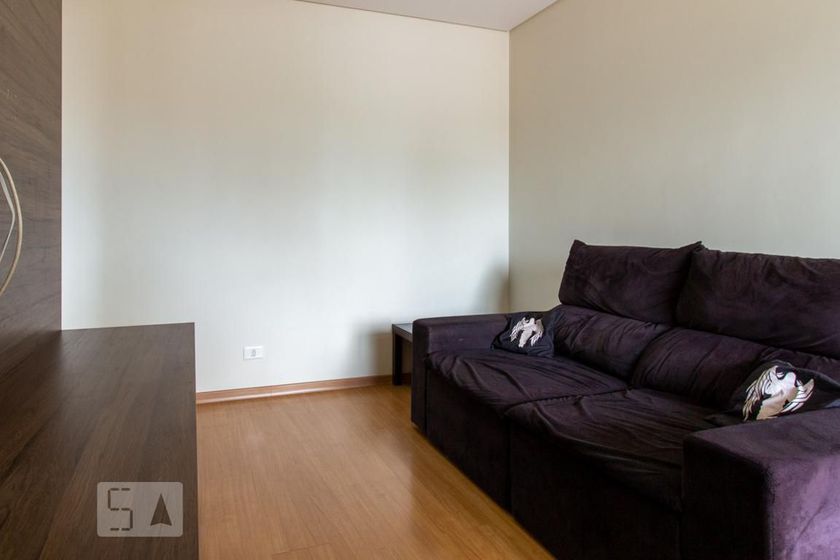 Foto 4 de Apartamento com 2 Quartos para alugar, 70m² em Água Verde, Curitiba