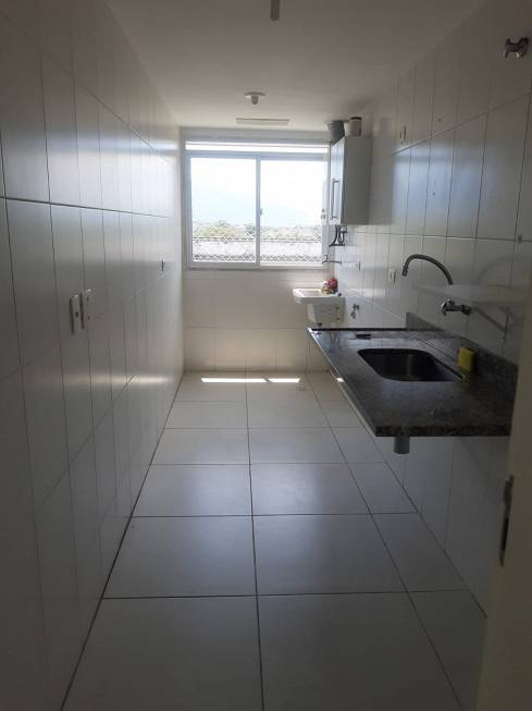 Foto 3 de Apartamento com 2 Quartos para alugar, 50m² em Bangu, Rio de Janeiro