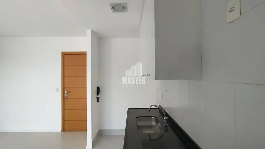 Foto 3 de Apartamento com 2 Quartos para alugar, 56m² em Bento Ferreira, Vitória