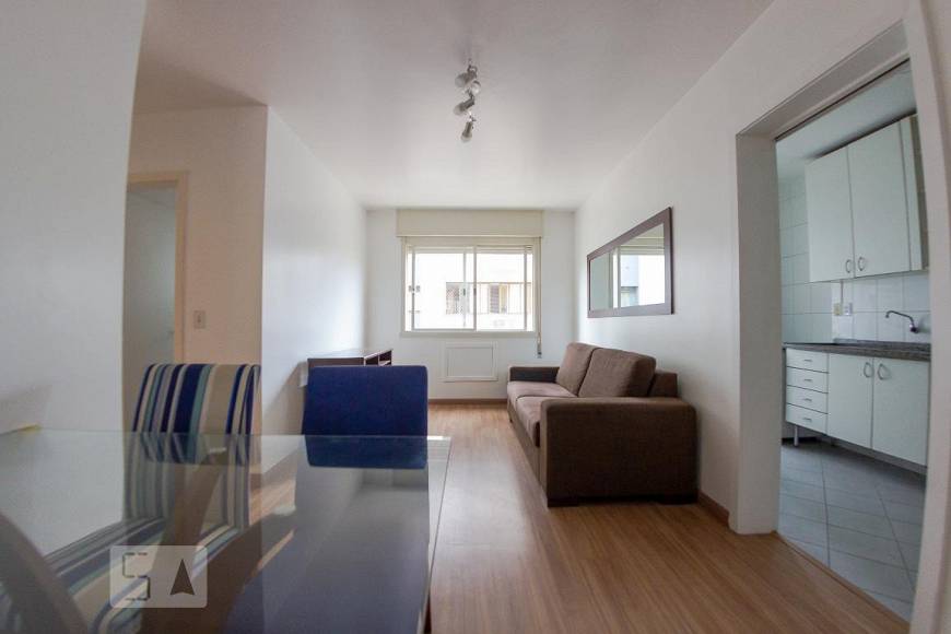 Foto 3 de Apartamento com 2 Quartos para alugar, 60m² em Boa Vista, Porto Alegre