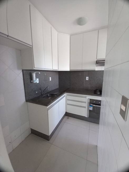 Foto 3 de Apartamento com 2 Quartos à venda, 58m² em Candeal, Salvador