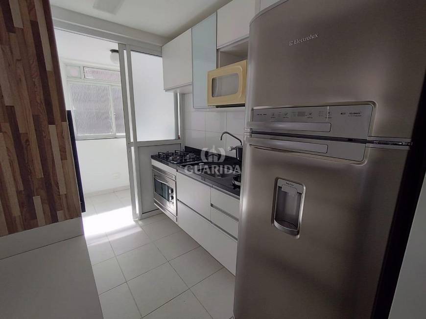 Foto 4 de Apartamento com 2 Quartos para alugar, 71m² em Cavalhada, Porto Alegre