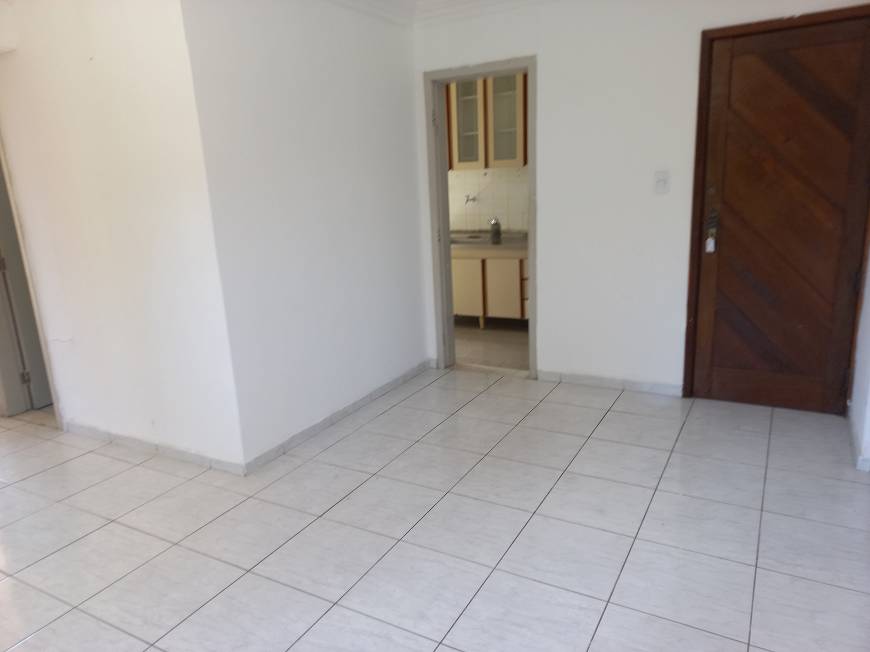 Foto 4 de Apartamento com 2 Quartos à venda, 78m² em Garcia, Salvador