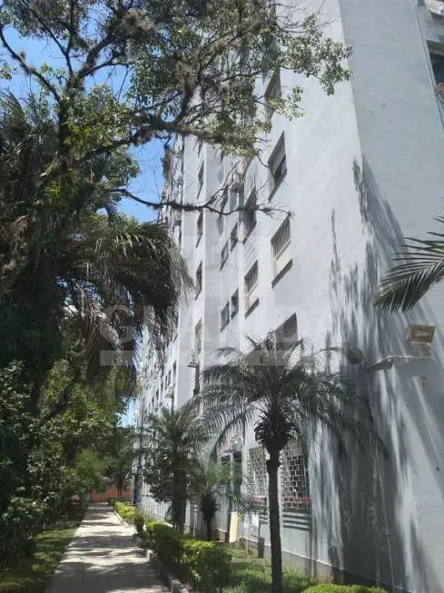 Foto 3 de Apartamento com 2 Quartos à venda, 57m² em Jardim Itú Sabará, Porto Alegre