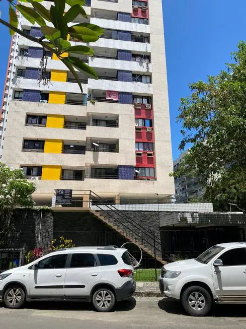 Foto 1 de Apartamento com 2 Quartos para alugar, 70m² em Madalena, Recife