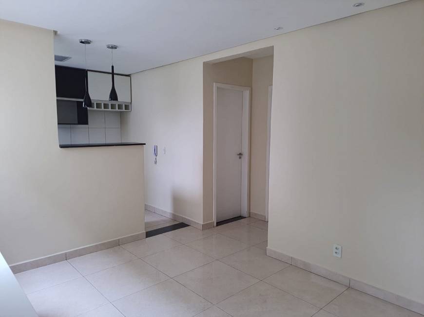 Foto 3 de Apartamento com 2 Quartos à venda, 44m² em Planalto, Belo Horizonte