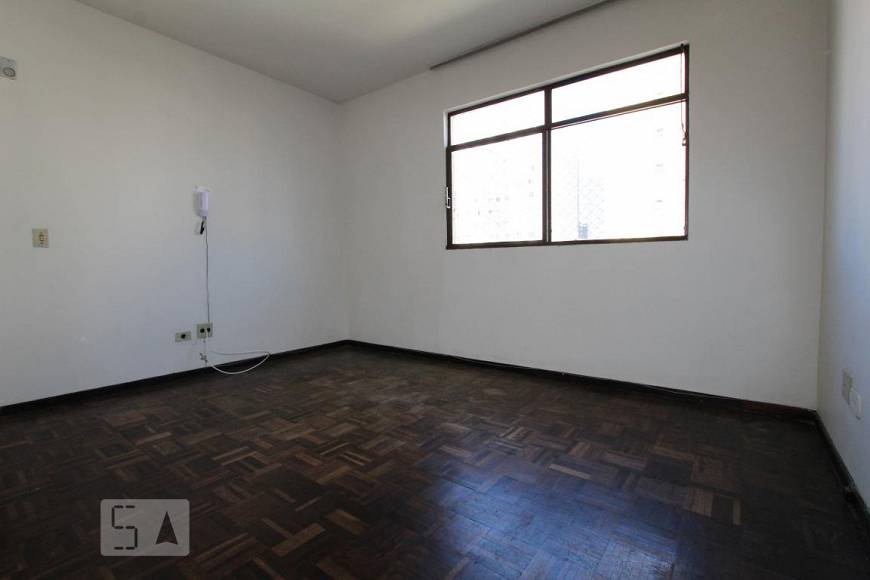 Foto 1 de Apartamento com 2 Quartos para alugar, 50m² em Rebouças, Curitiba