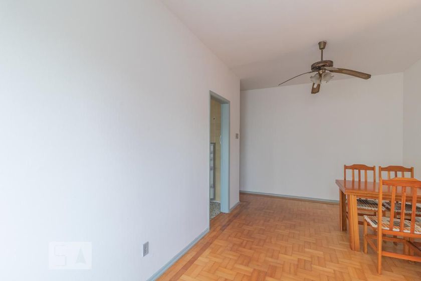 Foto 4 de Apartamento com 2 Quartos à venda, 65m² em Santana, Porto Alegre