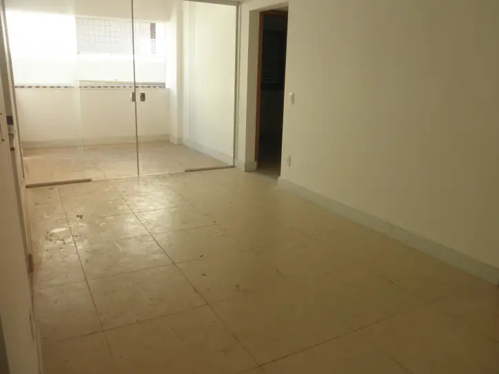Foto 4 de Apartamento com 2 Quartos à venda, 68m² em Santo Antônio, Belo Horizonte
