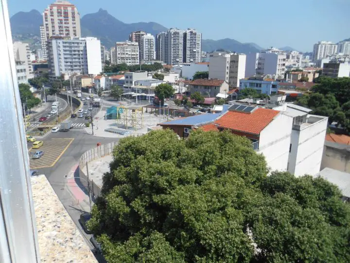 Foto 1 de Apartamento com 2 Quartos para alugar, 57m² em Tijuca, Rio de Janeiro