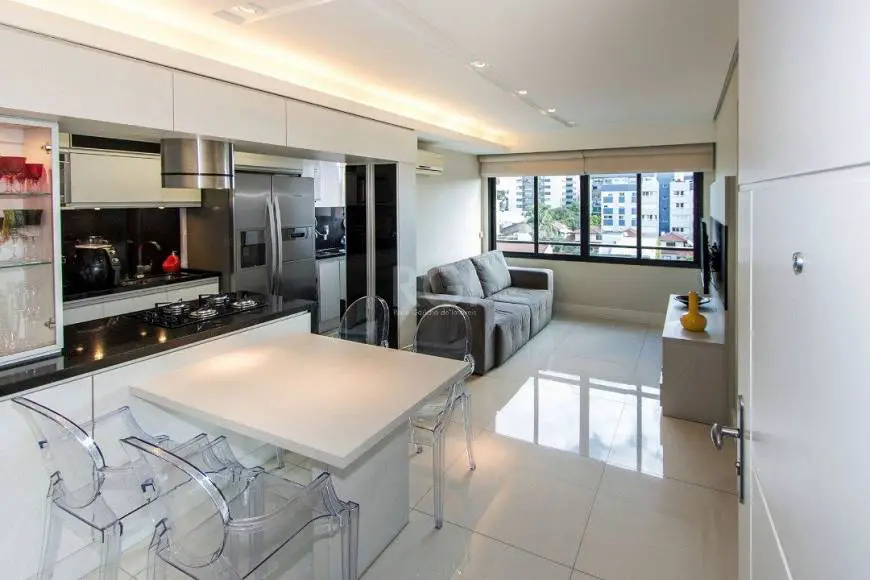 Foto 1 de Apartamento com 2 Quartos à venda, 54m² em Tristeza, Porto Alegre