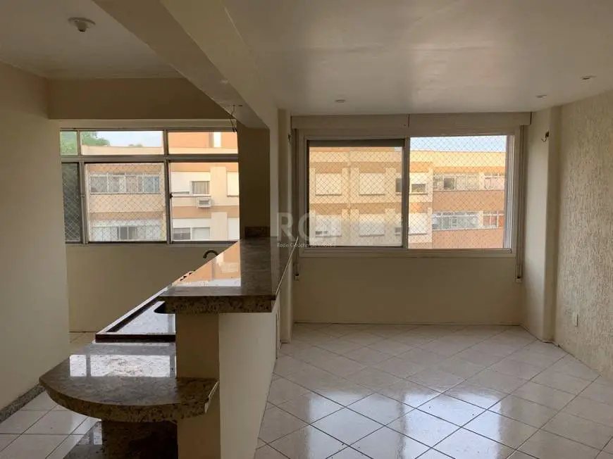 Foto 4 de Apartamento com 2 Quartos à venda, 79m² em Vila Assunção, Porto Alegre