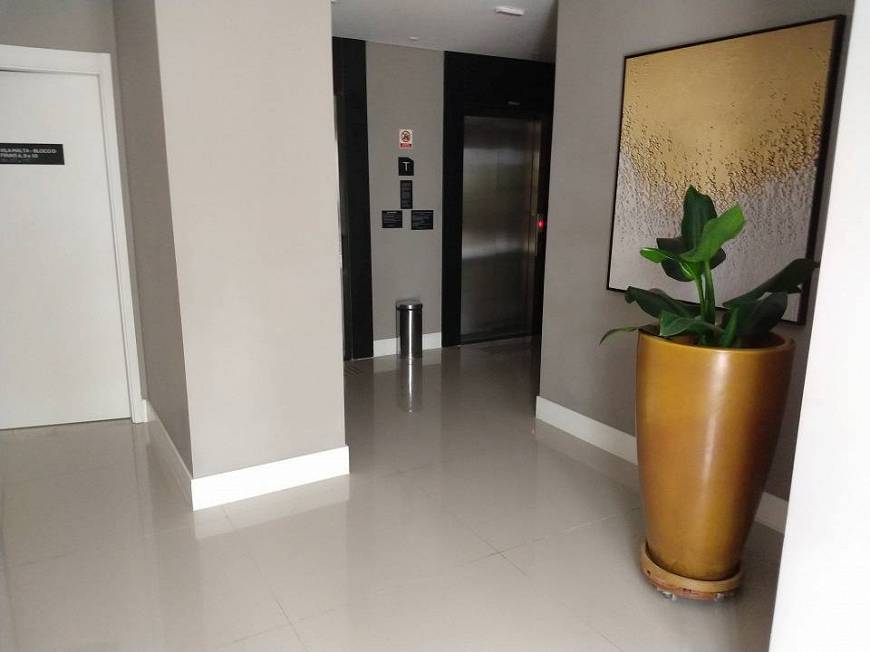 Foto 4 de Apartamento com 2 Quartos à venda, 57m² em Vila das Mercês, São Paulo