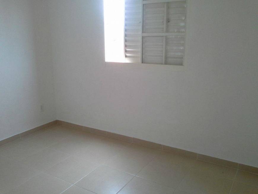Foto 2 de Apartamento com 2 Quartos à venda, 50m² em Vila Santana, Valinhos