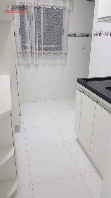 Foto 2 de Apartamento com 2 Quartos à venda, 45m² em Vila São Cristóvão, Valinhos