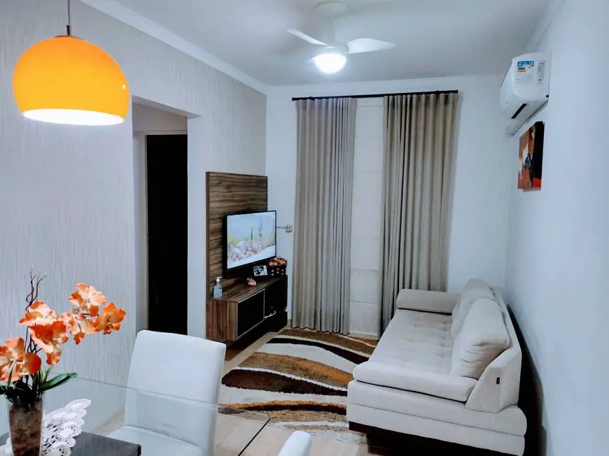 Foto 1 de Apartamento com 2 Quartos à venda, 50m² em VILA SONIA, Valinhos
