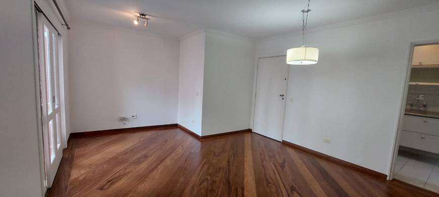 Foto 1 de Apartamento com 2 Quartos para alugar, 75m² em Vila Uberabinha, São Paulo