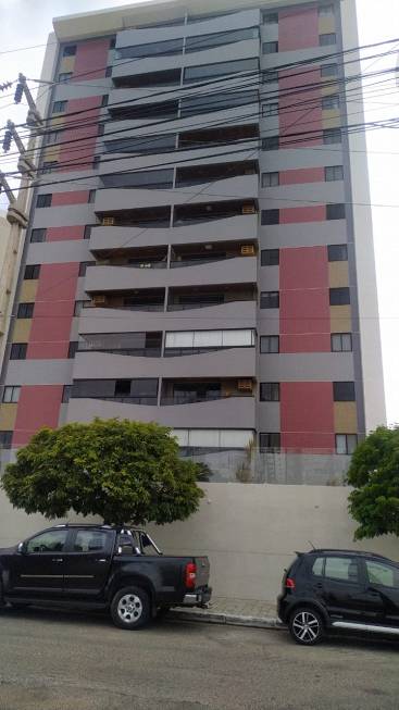 Foto 1 de Apartamento com 3 Quartos à venda, 113m² em Atras da Banca, Petrolina
