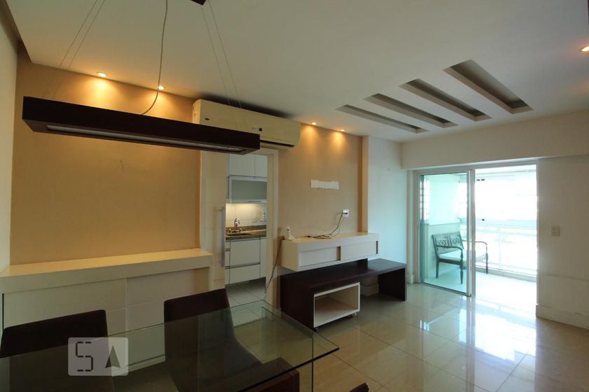 Foto 1 de Apartamento com 3 Quartos para alugar, 82m² em Barra da Tijuca, Rio de Janeiro