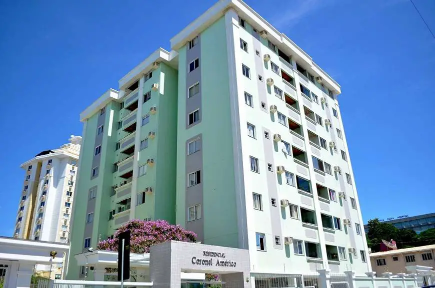 Foto 1 de Apartamento com 3 Quartos para alugar, 88m² em Barreiros, São José