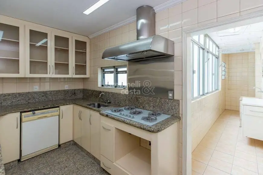 Foto 2 de Apartamento com 3 Quartos à venda, 122m² em Bela Vista, São Paulo