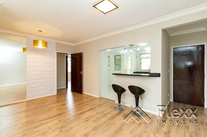 Foto 1 de Apartamento com 3 Quartos à venda, 140m² em Cabral, Curitiba
