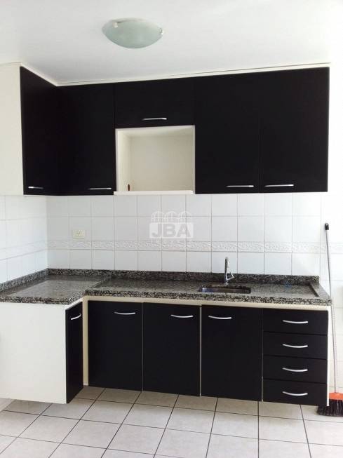 Foto 3 de Apartamento com 3 Quartos para alugar, 59m² em Cabral, Curitiba