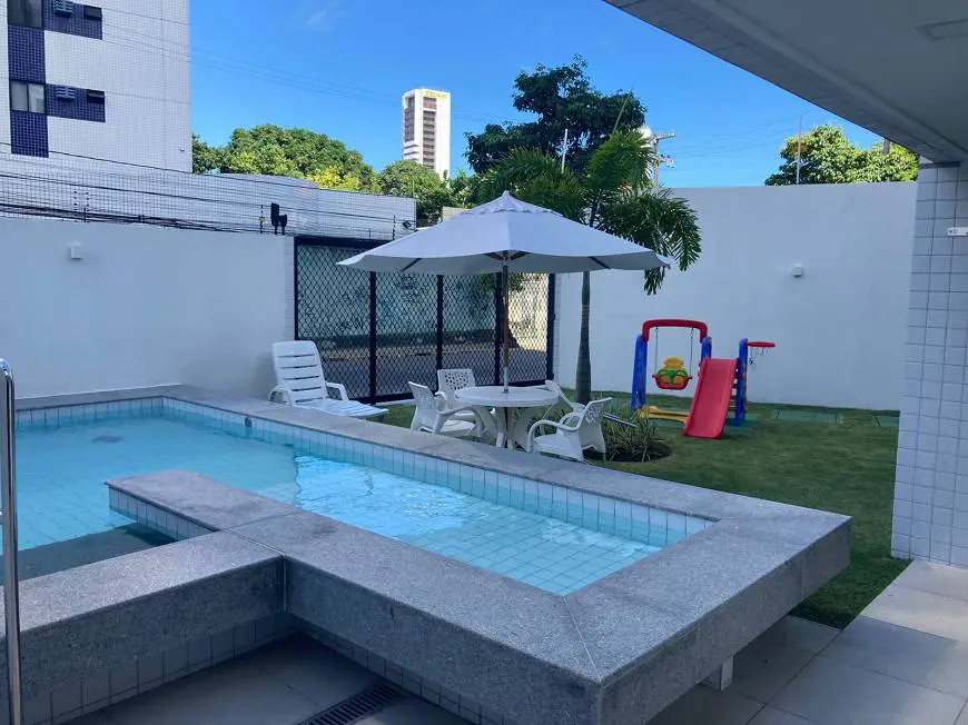 Foto 1 de Apartamento com 3 Quartos à venda, 58m² em Campo Grande, Recife