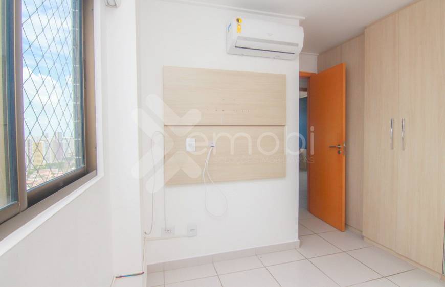 Foto 3 de Apartamento com 3 Quartos à venda, 87m² em Candelária, Natal