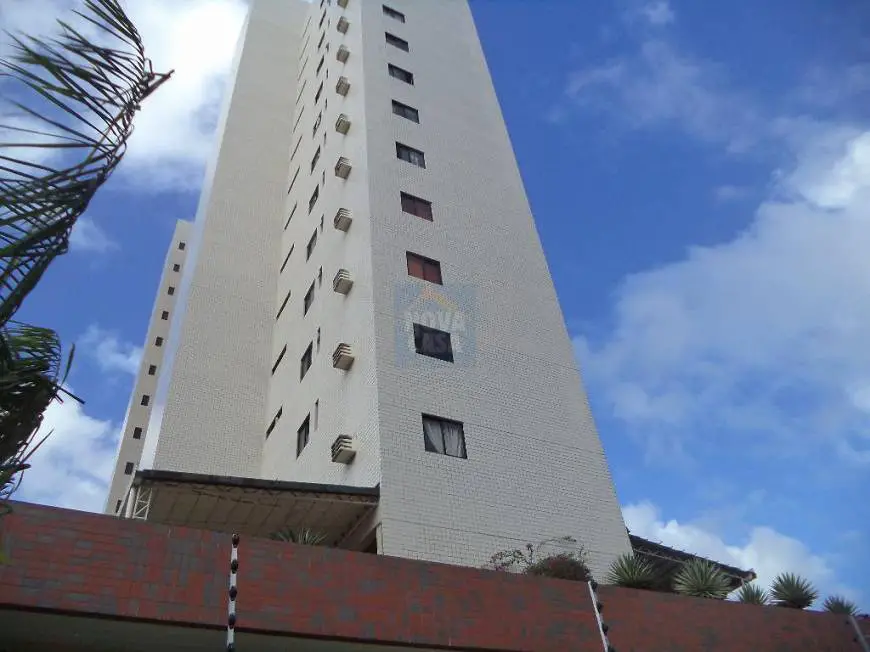 Foto 1 de Apartamento com 3 Quartos à venda, 82m² em Casa Forte, Recife