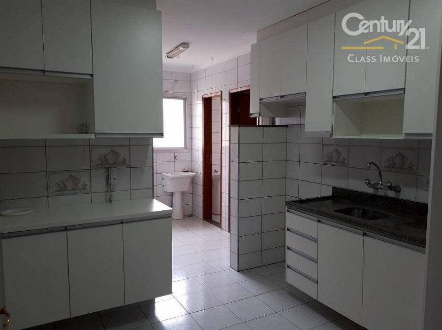 Foto 4 de Apartamento com 3 Quartos para alugar, 94m² em Centro, Londrina